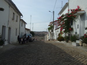 Rosmaninhal A Road View